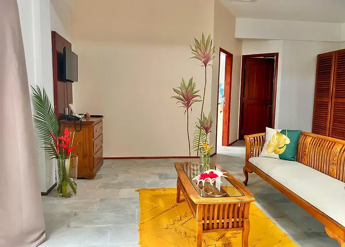 Hilltop Boutique Hotel 3*