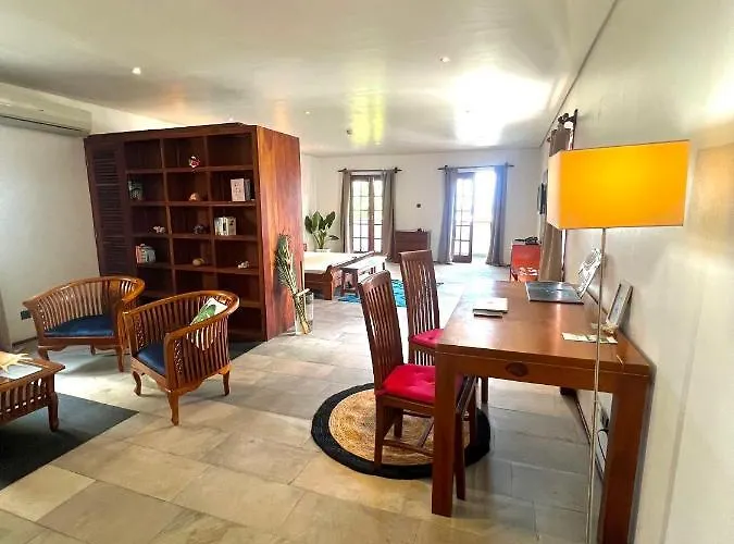 Hilltop Boutique Hotel 3*